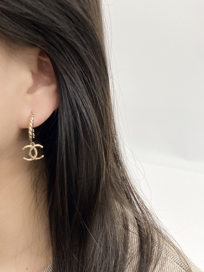 Ch**el earrings